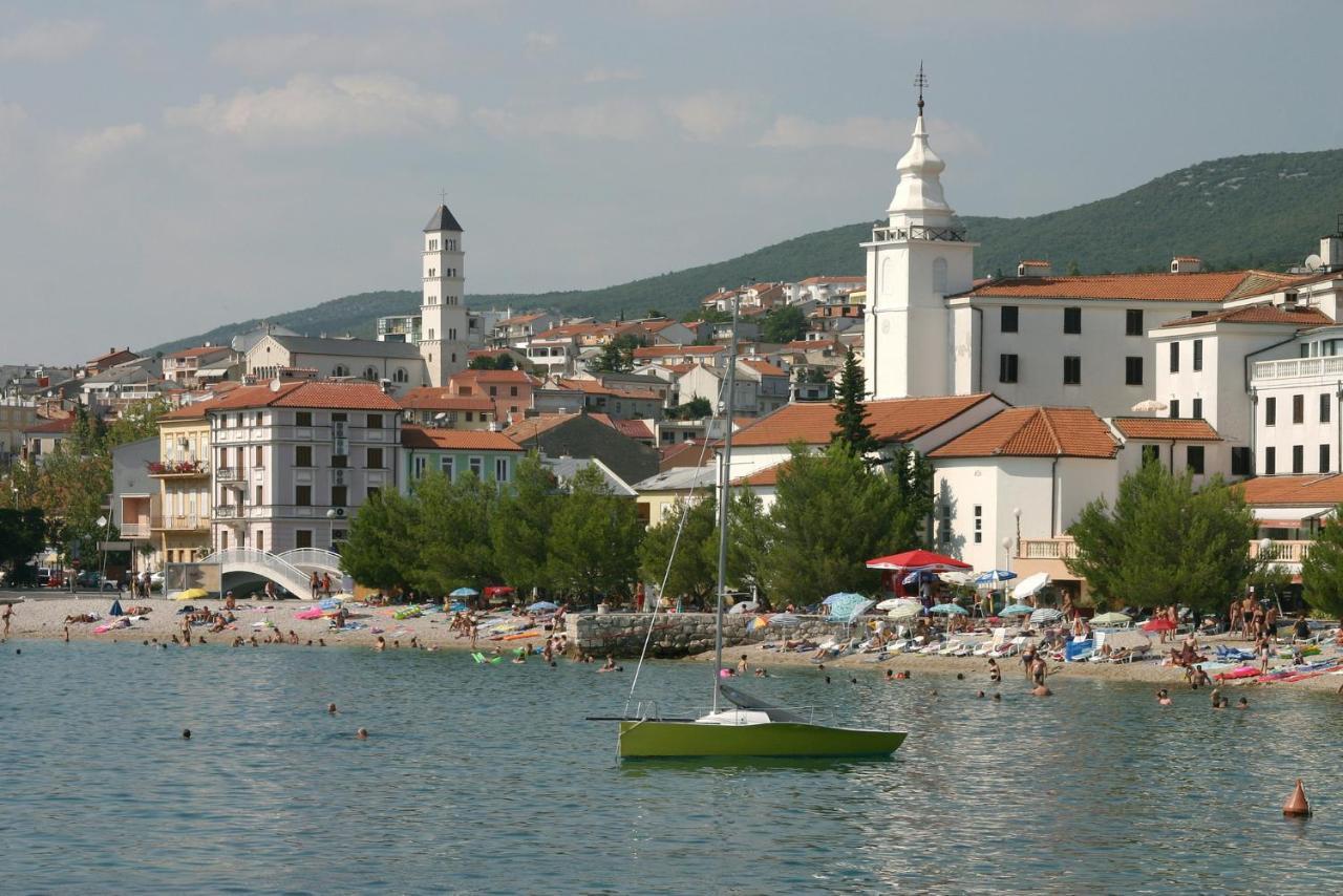 Vil 2+1 Apartamento Crikvenica Exterior foto